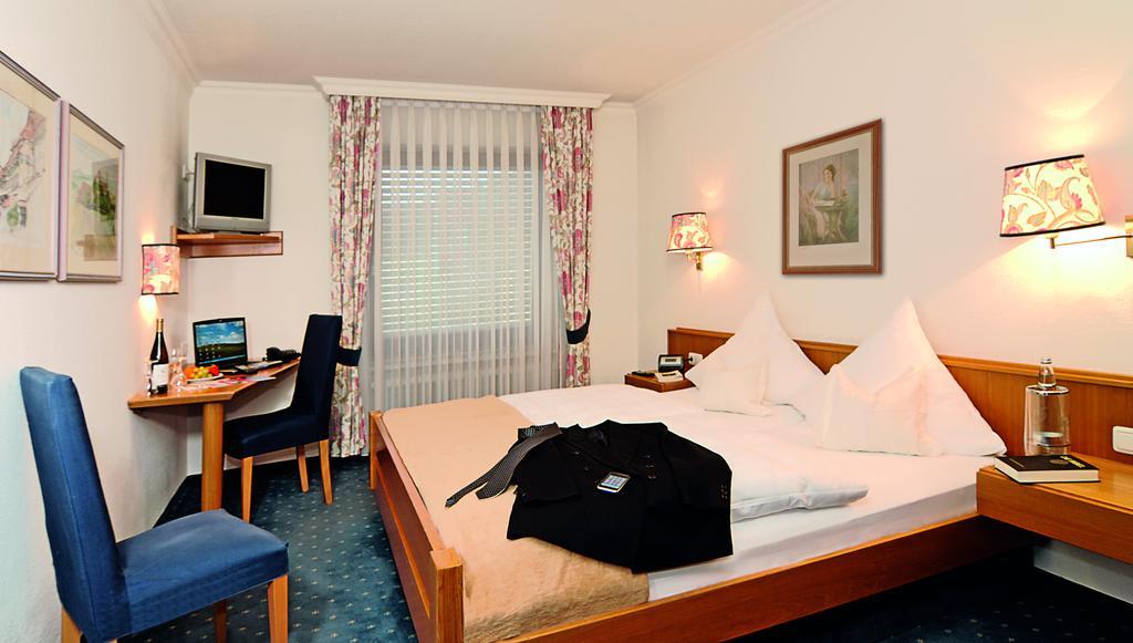 Gasthof Weißes Lamm Nürnberg Zimmer foto